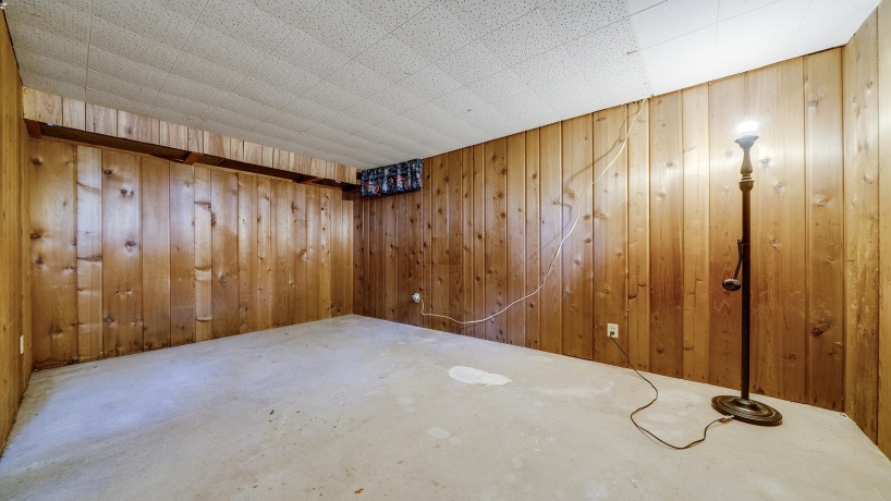 3016 12th, ROCKFORD, Illinois 61108, 3 Bedrooms Bedrooms, ,2 BathroomsBathrooms,House,For Sale,12th,202506322