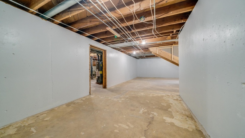 3016 12th, ROCKFORD, Illinois 61108, 3 Bedrooms Bedrooms, ,2 BathroomsBathrooms,House,For Sale,12th,202506322