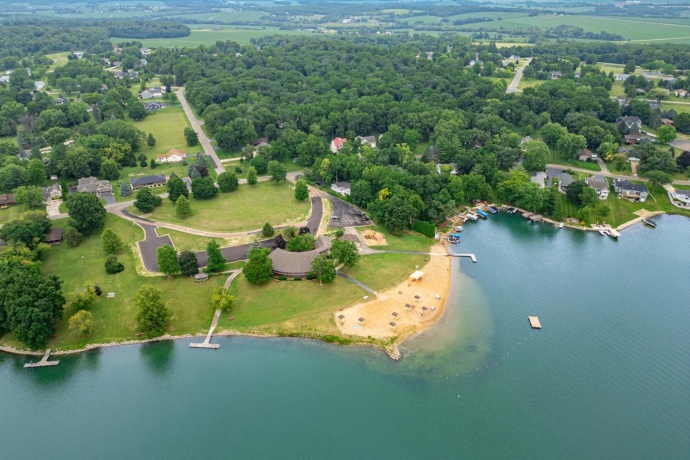 1506 Pier, LAKE SUMMERSET, Illinois 61019, 3 Bedrooms Bedrooms, ,3 BathroomsBathrooms,House,For Sale,Pier,202504056