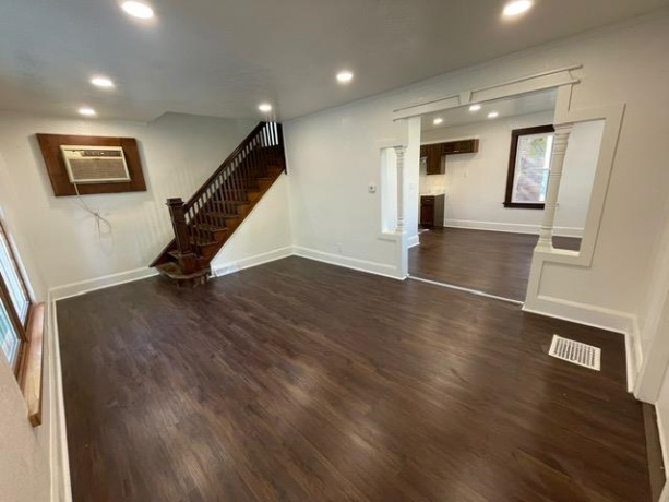 1530 Chestnut, ROCKFORD, Illinois 61102, 3 Bedrooms Bedrooms, ,1 BathroomBathrooms,House,For Sale,Chestnut,202506339