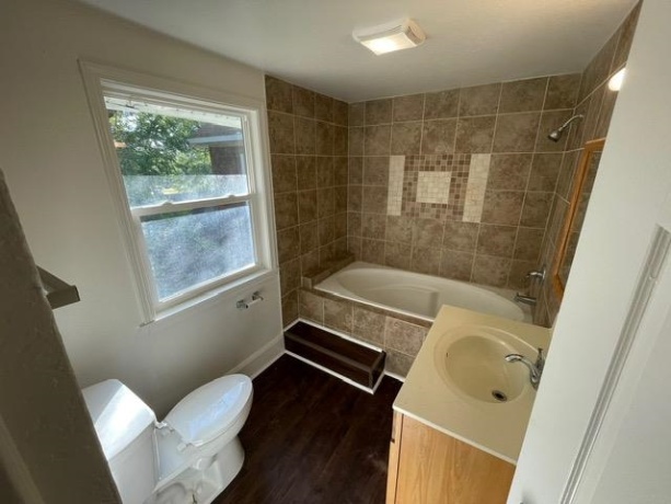 1530 Chestnut, ROCKFORD, Illinois 61102, 3 Bedrooms Bedrooms, ,1 BathroomBathrooms,House,For Sale,Chestnut,202506339