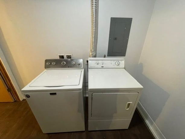 1530 Chestnut, ROCKFORD, Illinois 61102, 3 Bedrooms Bedrooms, ,1 BathroomBathrooms,House,For Sale,Chestnut,202506339