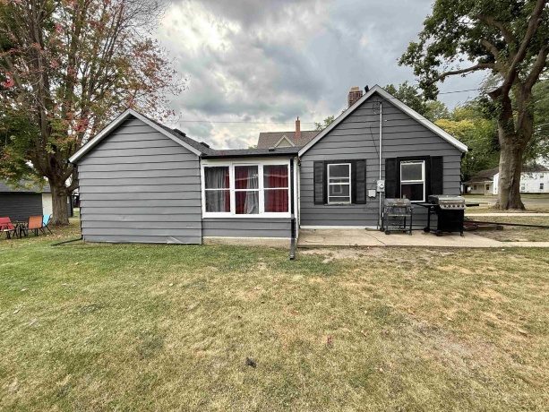 503 3rd, OREGON, Illinois 61061, 3 Bedrooms Bedrooms, ,1 BathroomBathrooms,House,For Sale,3rd,202505750