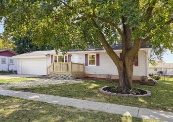 107 Southview, ROCHELLE, Illinois 61068, 3 Bedrooms Bedrooms, ,1 BathroomBathrooms,House,For Sale,Southview,202506347