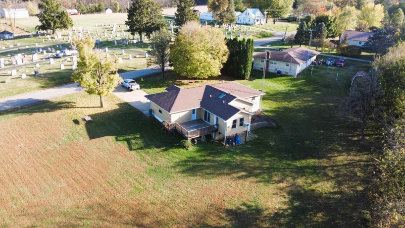 3310 Apple River, ELIZABETH, Illinois 61028, 2 Bedrooms Bedrooms, ,2 BathroomsBathrooms,House,For Sale,Apple River,202506348