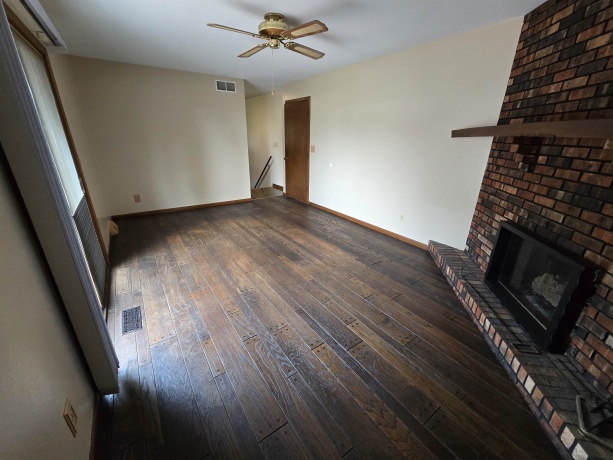 7544 La Maine, ROCKFORD, Illinois 61103, 3 Bedrooms Bedrooms, ,1 BathroomBathrooms,House,For Sale,La Maine,202506352