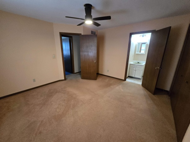 7544 La Maine, ROCKFORD, Illinois 61103, 3 Bedrooms Bedrooms, ,1 BathroomBathrooms,House,For Sale,La Maine,202506352