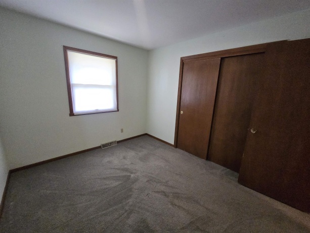 7544 La Maine, ROCKFORD, Illinois 61103, 3 Bedrooms Bedrooms, ,1 BathroomBathrooms,House,For Sale,La Maine,202506352