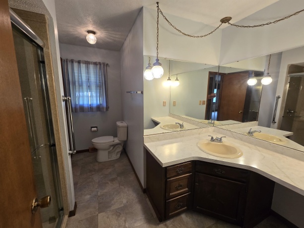 7544 La Maine, ROCKFORD, Illinois 61103, 3 Bedrooms Bedrooms, ,1 BathroomBathrooms,House,For Sale,La Maine,202506352