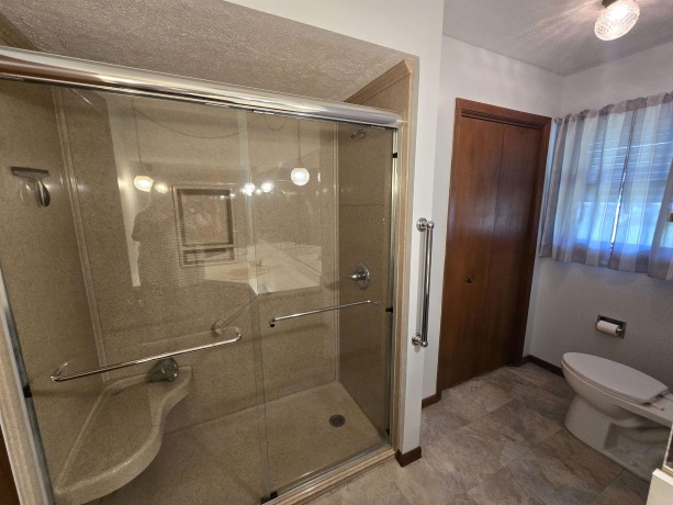 7544 La Maine, ROCKFORD, Illinois 61103, 3 Bedrooms Bedrooms, ,1 BathroomBathrooms,House,For Sale,La Maine,202506352