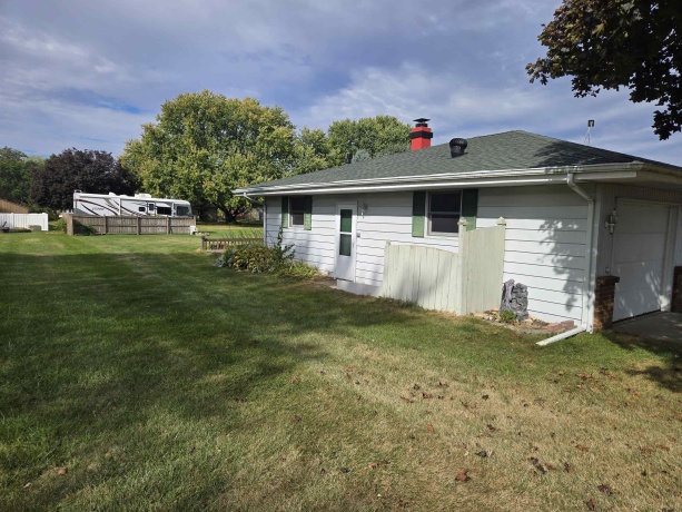 7544 La Maine, ROCKFORD, Illinois 61103, 3 Bedrooms Bedrooms, ,1 BathroomBathrooms,House,For Sale,La Maine,202506352