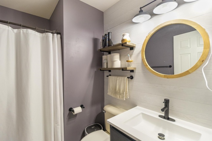 115 Lamplighter Loop, POPLAR GROVE, Illinois 61065, 3 Bedrooms Bedrooms, ,2 BathroomsBathrooms,House,For Sale,Lamplighter Loop,202506367