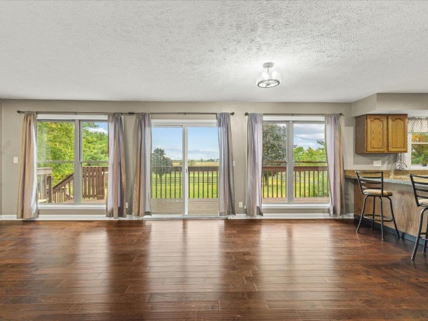 9104 Weber, RIDOTT, Illinois 61067, 4 Bedrooms Bedrooms, ,3 BathroomsBathrooms,House,For Sale,Weber,202506372