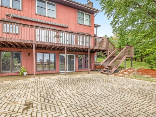 9104 Weber, RIDOTT, Illinois 61067, 4 Bedrooms Bedrooms, ,3 BathroomsBathrooms,House,For Sale,Weber,202506372