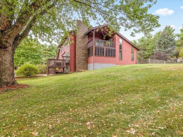 9104 Weber, RIDOTT, Illinois 61067, 4 Bedrooms Bedrooms, ,3 BathroomsBathrooms,House,For Sale,Weber,202506372