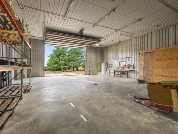 9104 Weber, RIDOTT, Illinois 61067, 4 Bedrooms Bedrooms, ,3 BathroomsBathrooms,House,For Sale,Weber,202506372