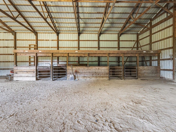 9104 Weber, RIDOTT, Illinois 61067, 4 Bedrooms Bedrooms, ,3 BathroomsBathrooms,House,For Sale,Weber,202506372