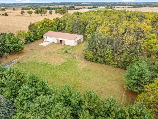 9104 Weber, RIDOTT, Illinois 61067, 4 Bedrooms Bedrooms, ,3 BathroomsBathrooms,House,For Sale,Weber,202506372