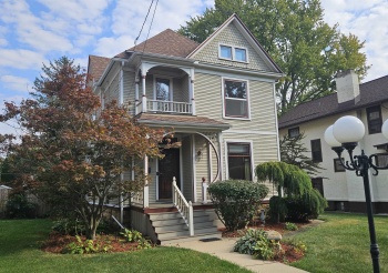 121 Paris, ROCKFORD, Illinois 61107, 3 Bedrooms Bedrooms, ,2 BathroomsBathrooms,House,For Sale,Paris,202506384