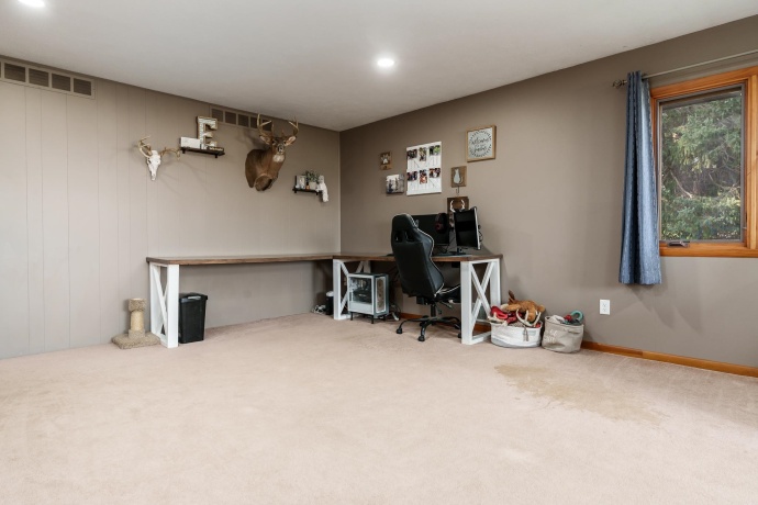 5553 MULFORD, MONROE CENTER, Illinois 61052, 3 Bedrooms Bedrooms, ,2 BathroomsBathrooms,House,For Sale,MULFORD,202506391