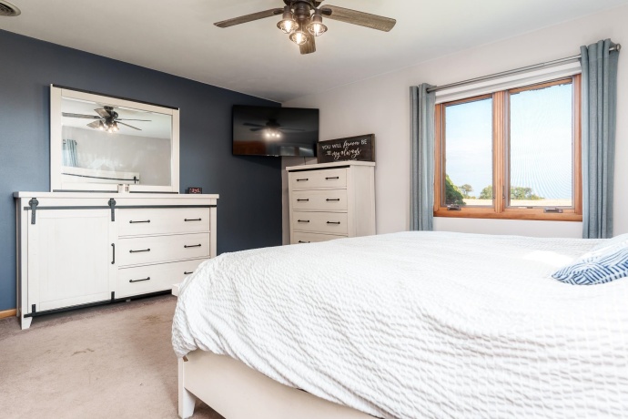 5553 MULFORD, MONROE CENTER, Illinois 61052, 3 Bedrooms Bedrooms, ,2 BathroomsBathrooms,House,For Sale,MULFORD,202506391