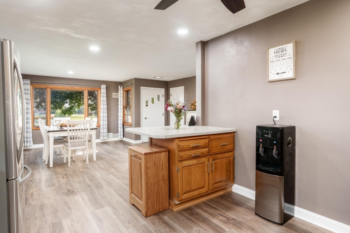 5553 MULFORD, MONROE CENTER, Illinois 61052, 3 Bedrooms Bedrooms, ,2 BathroomsBathrooms,House,For Sale,MULFORD,202506391