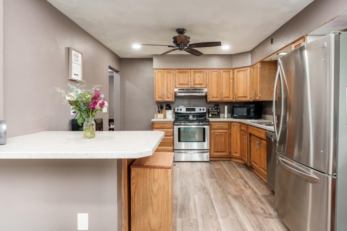 5553 MULFORD, MONROE CENTER, Illinois 61052, 3 Bedrooms Bedrooms, ,2 BathroomsBathrooms,House,For Sale,MULFORD,202506391