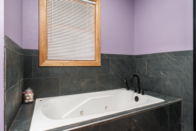 5553 MULFORD, MONROE CENTER, Illinois 61052, 3 Bedrooms Bedrooms, ,2 BathroomsBathrooms,House,For Sale,MULFORD,202506391