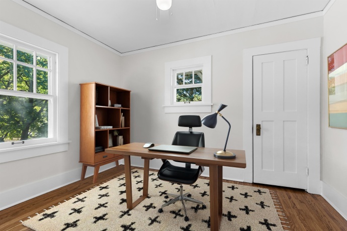 919 Garfield, ROCKFORD, Illinois 61103, 4 Bedrooms Bedrooms, ,1 BathroomBathrooms,House,For Sale,Garfield,202506393