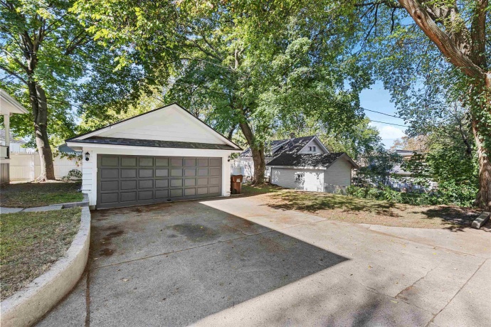 919 Garfield, ROCKFORD, Illinois 61103, 4 Bedrooms Bedrooms, ,1 BathroomBathrooms,House,For Sale,Garfield,202506393