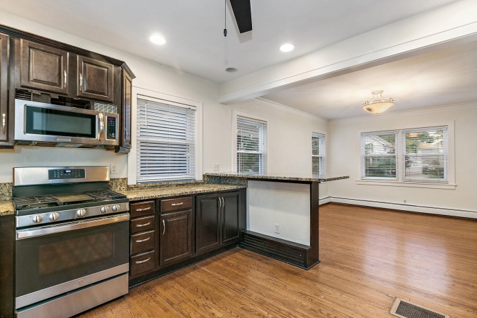 1435 Post, ROCKFORD, Illinois 61103, 3 Bedrooms Bedrooms, ,2 BathroomsBathrooms,House,For Sale,Post,202506405