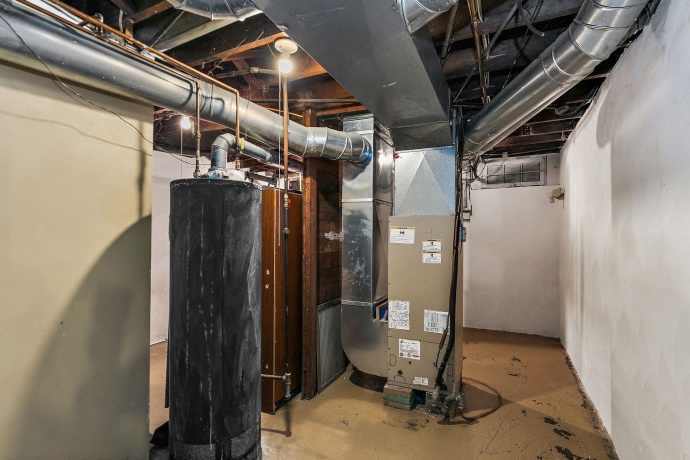 1435 Post, ROCKFORD, Illinois 61103, 3 Bedrooms Bedrooms, ,2 BathroomsBathrooms,House,For Sale,Post,202506405