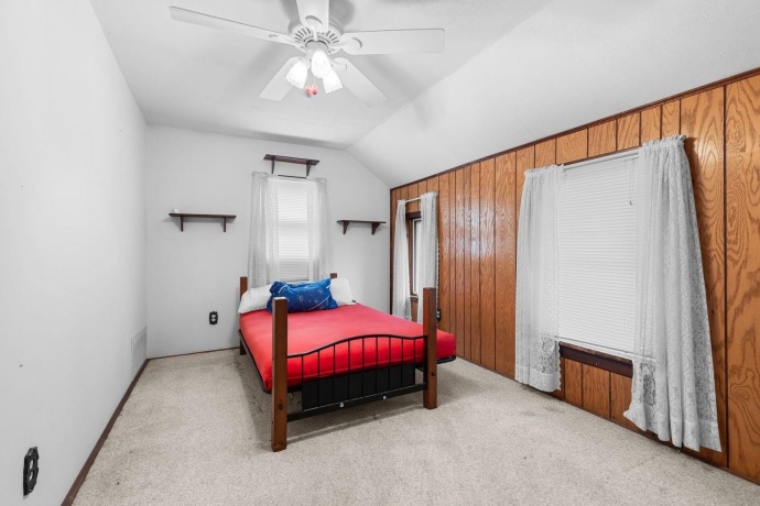 306 Chicago, DAVIS JUNCTION, Illinois 61020, 3 Bedrooms Bedrooms, ,1 BathroomBathrooms,House,For Sale,Chicago,202506416