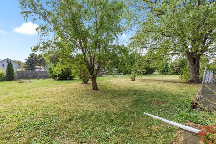 306 Chicago, DAVIS JUNCTION, Illinois 61020, 3 Bedrooms Bedrooms, ,1 BathroomBathrooms,House,For Sale,Chicago,202506416