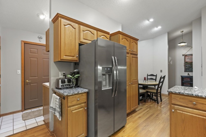 2209 Gainsboro, LAKE SUMMERSET, Illinois 61019, 4 Bedrooms Bedrooms, ,3 BathroomsBathrooms,House,For Sale,Gainsboro,202506417