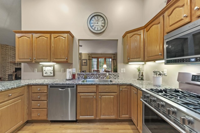 2209 Gainsboro, LAKE SUMMERSET, Illinois 61019, 4 Bedrooms Bedrooms, ,3 BathroomsBathrooms,House,For Sale,Gainsboro,202506417