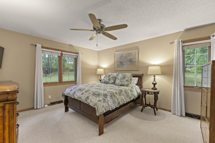 2209 Gainsboro, LAKE SUMMERSET, Illinois 61019, 4 Bedrooms Bedrooms, ,3 BathroomsBathrooms,House,For Sale,Gainsboro,202506417