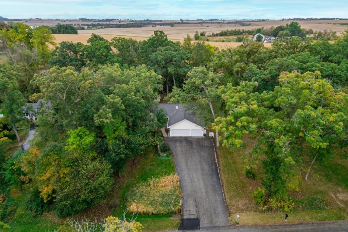 2209 Gainsboro, LAKE SUMMERSET, Illinois 61019, 4 Bedrooms Bedrooms, ,3 BathroomsBathrooms,House,For Sale,Gainsboro,202506417