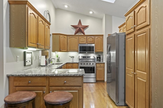 2209 Gainsboro, LAKE SUMMERSET, Illinois 61019, 4 Bedrooms Bedrooms, ,3 BathroomsBathrooms,House,For Sale,Gainsboro,202506417