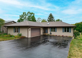 1397 Pier, LAKE SUMMERSET, Illinois 61019, 3 Bedrooms Bedrooms, ,2 BathroomsBathrooms,House,For Sale,Pier,202506424