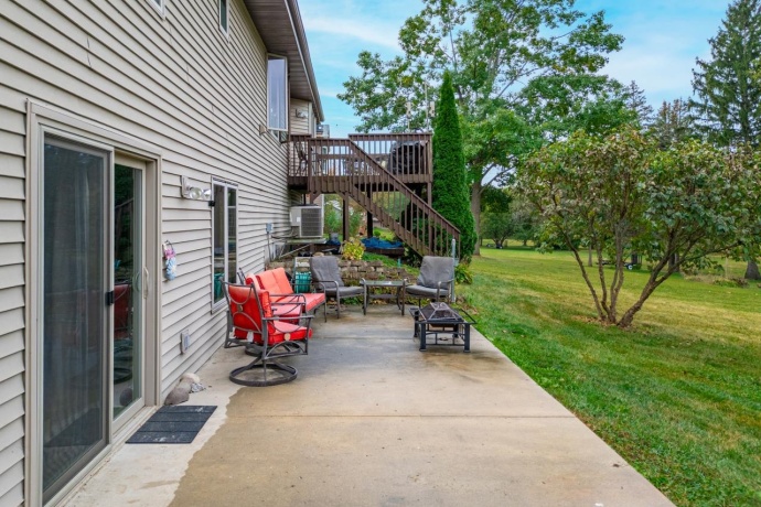 1397 Pier, LAKE SUMMERSET, Illinois 61019, 3 Bedrooms Bedrooms, ,2 BathroomsBathrooms,House,For Sale,Pier,202506424