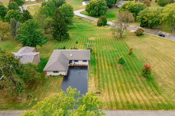 1397 Pier, LAKE SUMMERSET, Illinois 61019, 3 Bedrooms Bedrooms, ,2 BathroomsBathrooms,House,For Sale,Pier,202506424