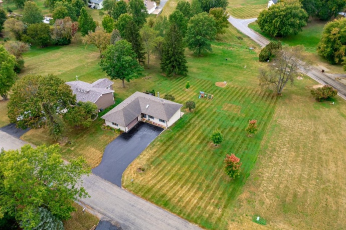 1397 Pier, LAKE SUMMERSET, Illinois 61019, 3 Bedrooms Bedrooms, ,2 BathroomsBathrooms,House,For Sale,Pier,202506424