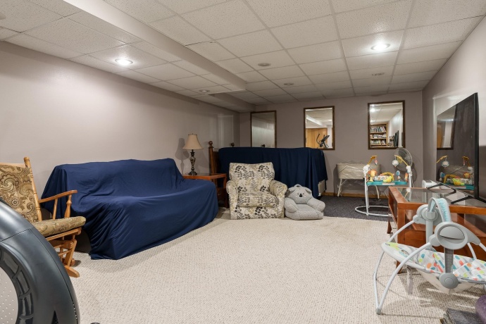 10356 Geneva, ROSCOE, Illinois 61073, 4 Bedrooms Bedrooms, ,2 BathroomsBathrooms,House,For Sale,Geneva,202506428