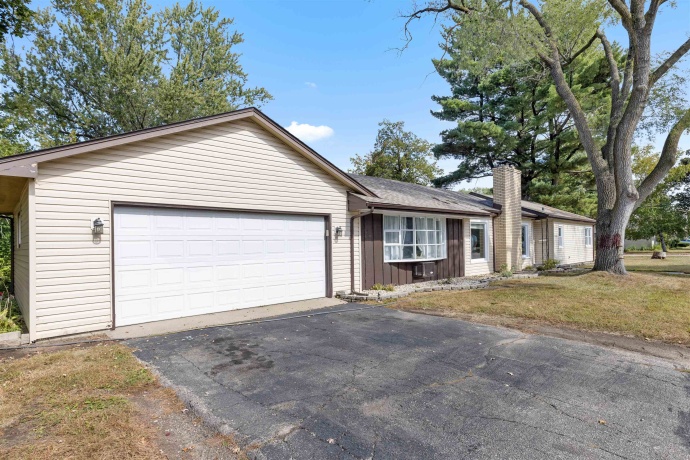 2920 Buckingham, ROCKFORD, Illinois 61107, 3 Bedrooms Bedrooms, ,1 BathroomBathrooms,House,For Sale,Buckingham,202506429