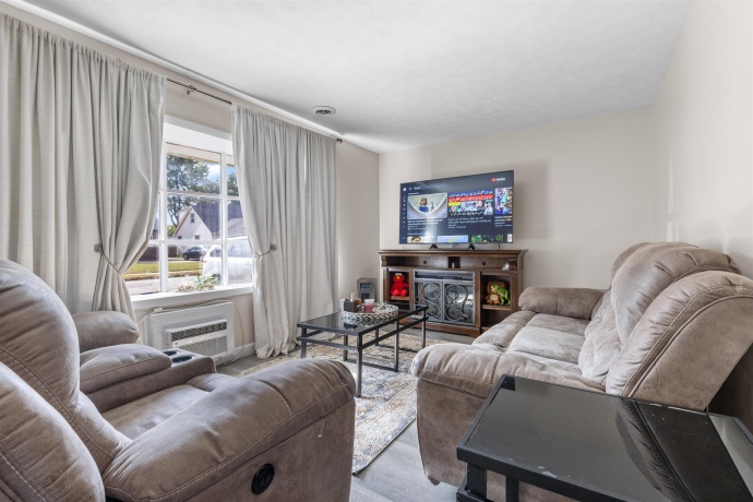 2920 Buckingham, ROCKFORD, Illinois 61107, 3 Bedrooms Bedrooms, ,1 BathroomBathrooms,House,For Sale,Buckingham,202506429