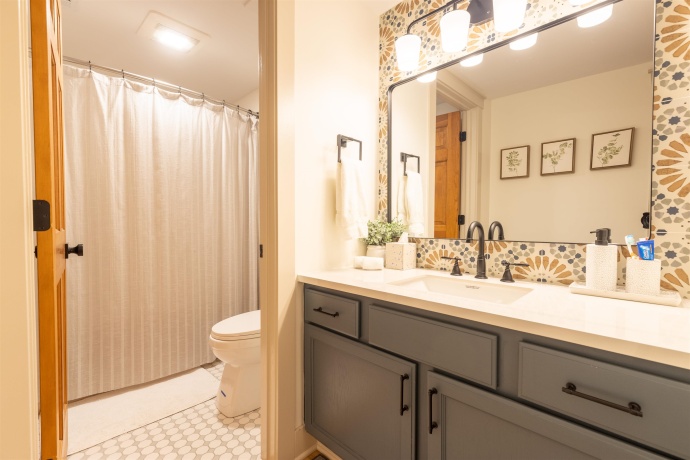 35 Oak Glen, GALENA, Illinois 61036, 2 Bedrooms Bedrooms, ,2 BathroomsBathrooms,Condominium,For Sale,Oak Glen,202506437