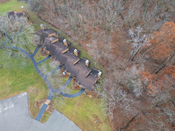 35 Oak Glen, GALENA, Illinois 61036, 2 Bedrooms Bedrooms, ,2 BathroomsBathrooms,Condominium,For Sale,Oak Glen,202506437