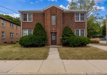 2121 Auburn, ROCKFORD, Illinois 61103, ,3 - 4 Units,For Sale,Auburn,202506439
