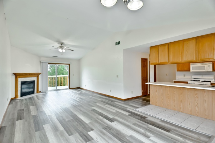 13000 PRIMROSE PL #A, POPLAR GROVE, Illinois 61065, 2 Bedrooms Bedrooms, ,2 BathroomsBathrooms,Condominium,For Sale,PRIMROSE PL #A,202506445